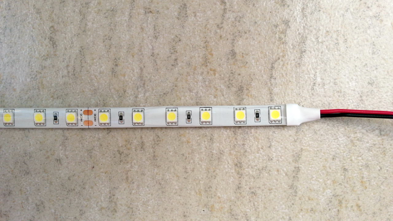 silica_gel_waterproof_24V_pure_white_excellent_performance_SMD_5050_LED_light_strip